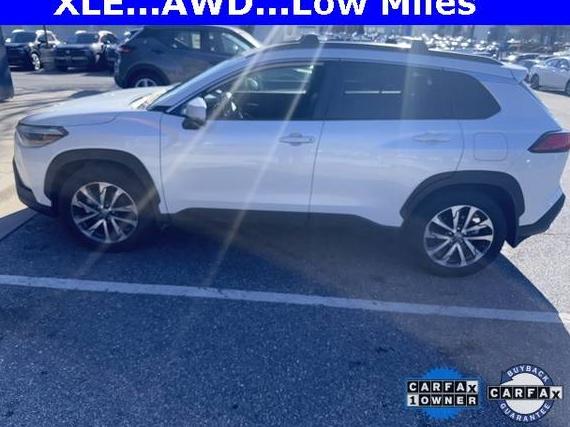 TOYOTA COROLLA CROSS 2022 7MUEAABG8NV024298 image TOYOTA COROLLA CROSS 2022 7MUEAABG8NV024298 image